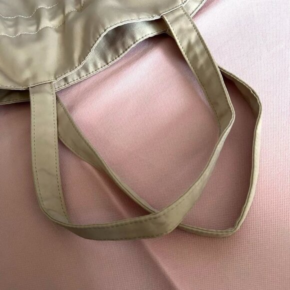 Maison de Fleur x Pompompurin Bag from Japan - Picture 10 of 10